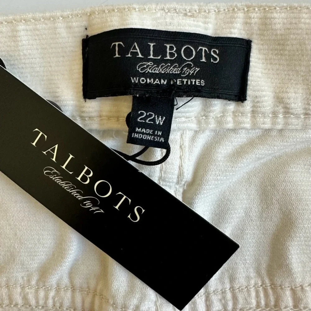 Talbots Petites NWT Corduroy Ribbed Straight Leg Pants Size 22 W Off White Cream